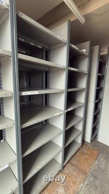 HEAVY DUTY WAREHOUSE PALLET RACKING EXCELLENT CONDITION UPRIGHTS 300x200x40cm