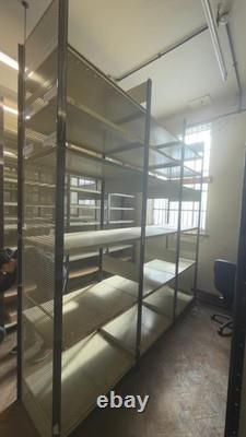 HEAVY DUTY WAREHOUSE PALLET RACKING EXCELLENT CONDITION UPRIGHTS 300x200x40cm