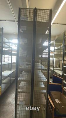 HEAVY DUTY WAREHOUSE PALLET RACKING EXCELLENT CONDITION UPRIGHTS 300x200x40cm