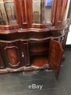 Italian 2 piece furniture, walnut, 4 door, display cabinet, excellent condition