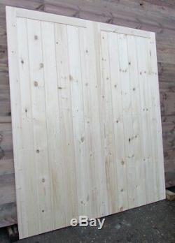 Wooden Garage Doors Heavy Duty Frame, Ledge & Braced
