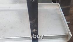 Étagère murale en acier inoxydable robuste de 186 x 30 cm, avec 3 supports soudés, peu utilisée