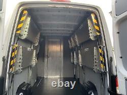 Heavy Duty Metal Van Rayonnage Livraison Fourgon Bon État 80kg Par Plateau Charge