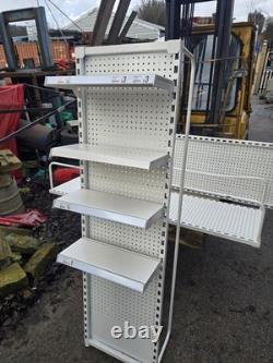 Rayonnage de détail robuste fabriqué par Eden