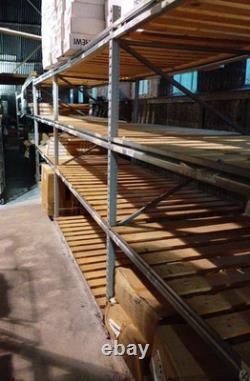 Rayonnage de stockage robuste 4 travées de 2,4 m de large chacune 4 étagères de 1,2 m de profondeur